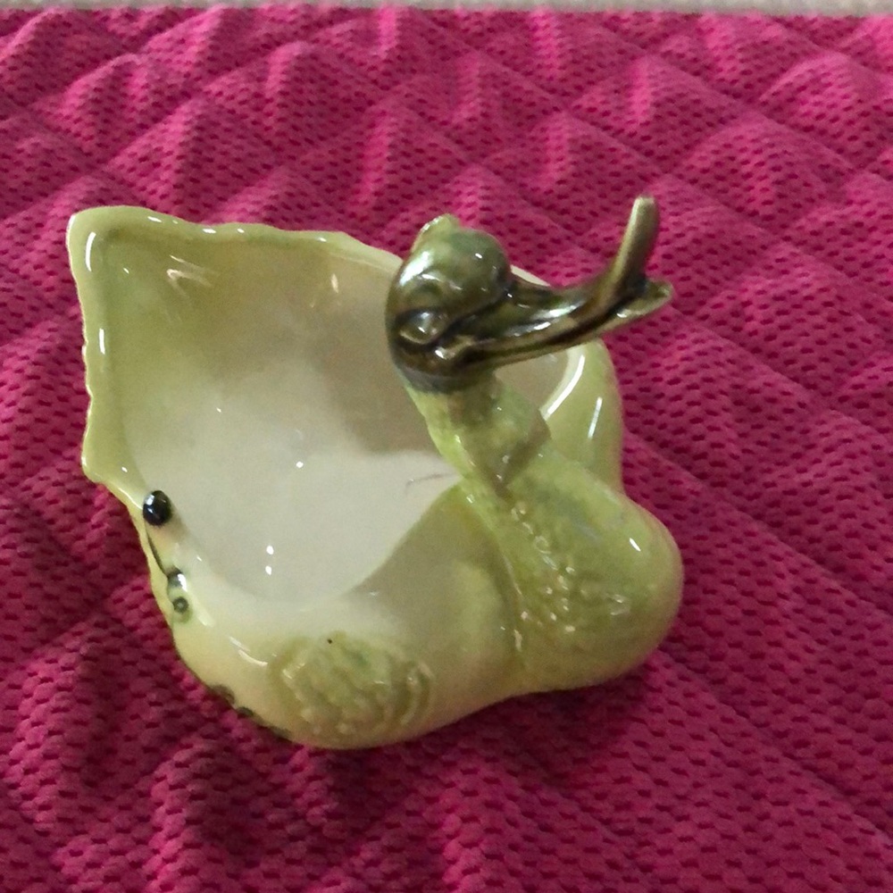 Hall Duck Planter
